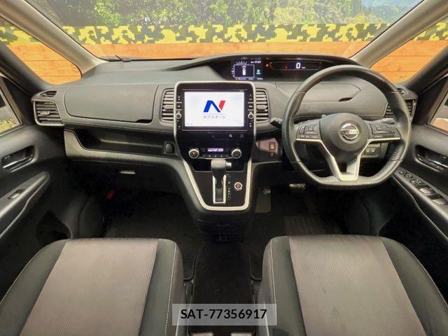 Nissan SERENA 2017-12 8458402-1