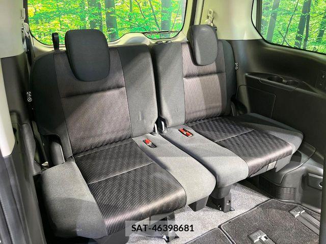 Nissan SERENA 2018-03 8458403-10