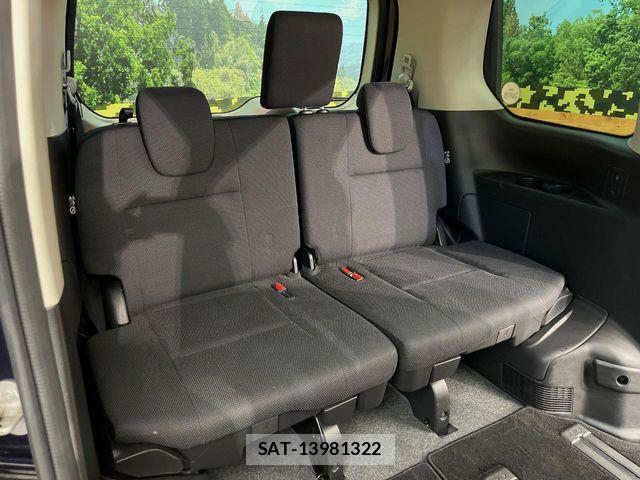 Nissan SERENA 2017-08 8458404-11