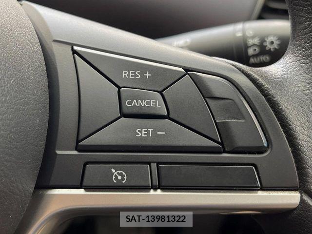 Nissan SERENA 2017-08 8458404-6
