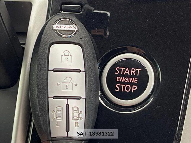 Nissan SERENA 2017-08 8458404-7