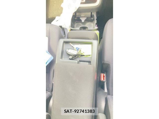 Nissan SERENA 2018-01 8458405-10