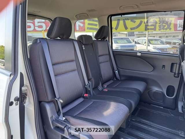 Nissan SERENA 2017-08 8486074-22