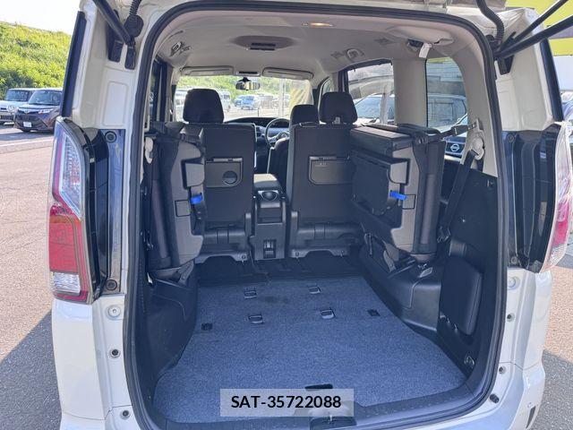 Nissan SERENA 2017-08 8486074-25