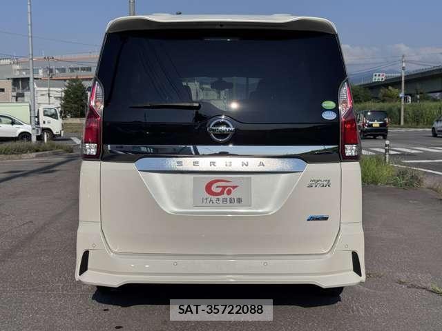 Nissan SERENA 2017-08 8486074-3