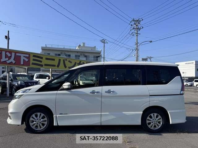 Nissan SERENA 2017-08 8486074-5