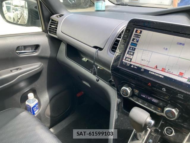 Nissan SERENA 2020-06 8527322-25