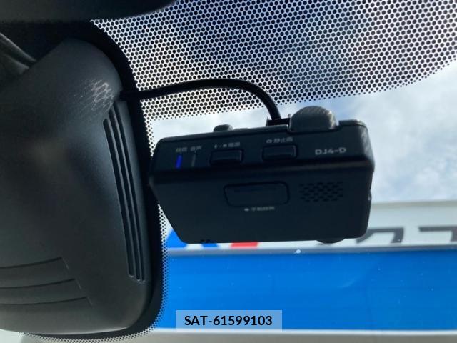 Nissan SERENA 2020-06 8527322-28