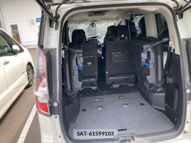 Nissan SERENA 2020-06 8527322-8