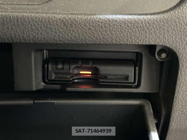Nissan SERENA 2015-09 8563525-15