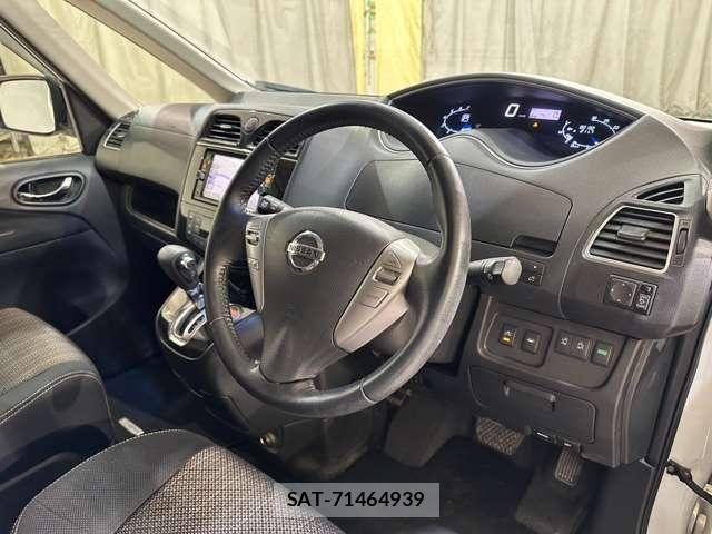 Nissan SERENA 2015-09 8563525-8