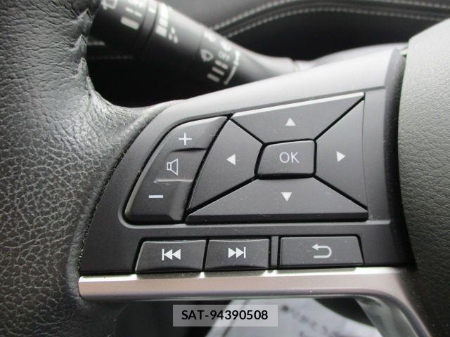 Nissan SERENA 2017-09 8563524-11