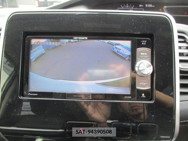 Nissan SERENA 2017-09 8563524-13