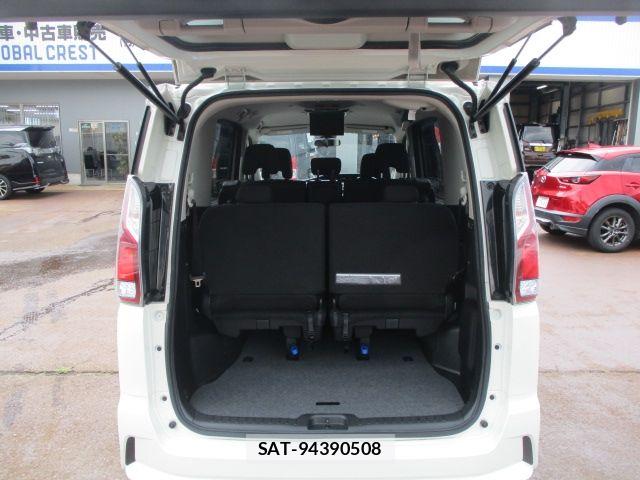 Nissan SERENA 2017-09 8563524-20