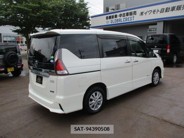 Nissan SERENA 2017-09 8563524-3