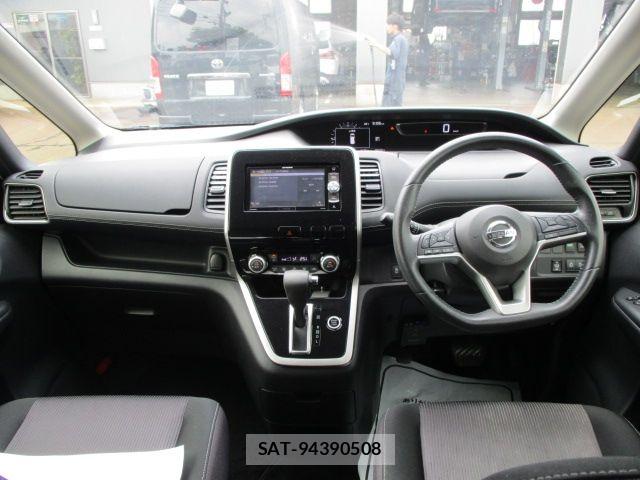 Nissan SERENA 2017-09 8563524-8