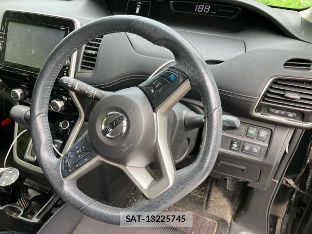 Nissan SERENA 2016-09 8745819-19