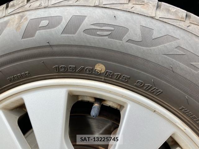 Nissan SERENA 2016-09 8745819-6