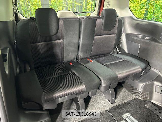 Nissan SERENA 2017-02 8782017-10