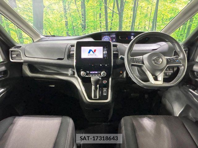 Nissan SERENA 2017-02 8782017-1