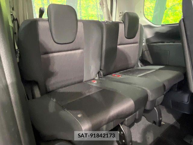 Nissan SERENA 2018-02 8782018-9