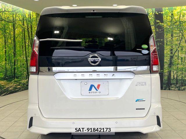 Nissan SERENA 2018-02 8782018-15