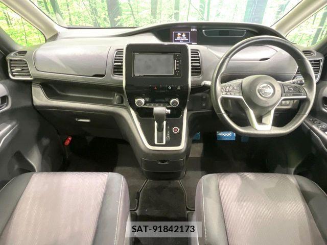 Nissan SERENA 2018-02 8782018-1