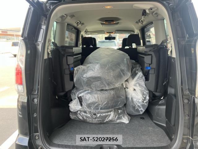 Nissan SERENA 2017-04 8782019-6