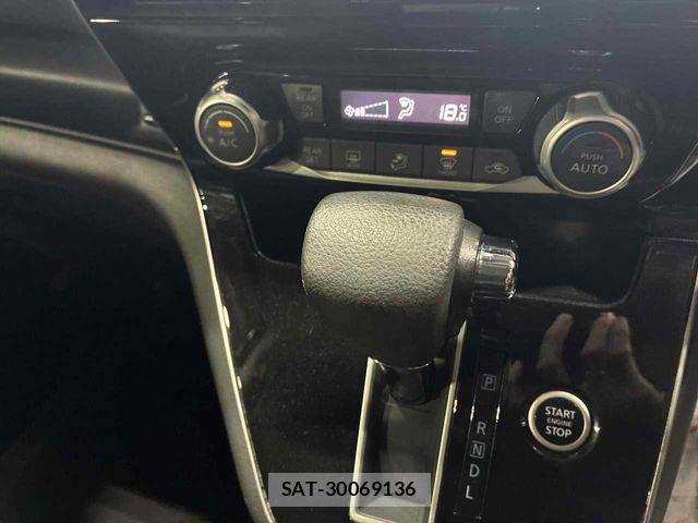 Nissan SERENA 2019-09 8797460-6