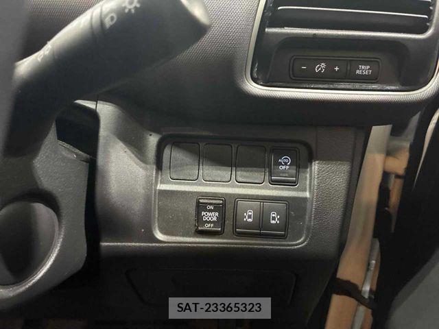 Nissan SERENA 2021-10 8797461-6