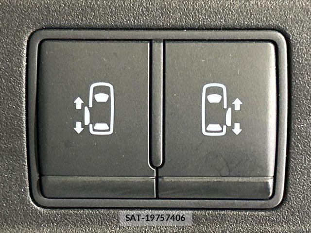 Nissan SERENA 2022-07 8797458-9