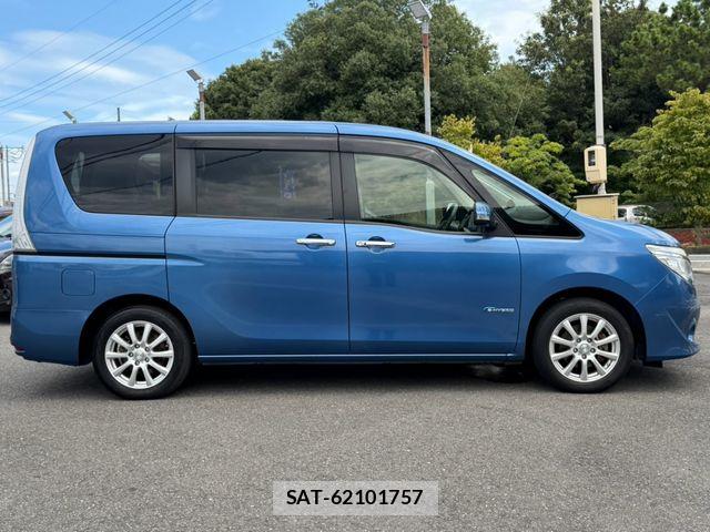 Nissan SERENA 2016-05 8797463-16