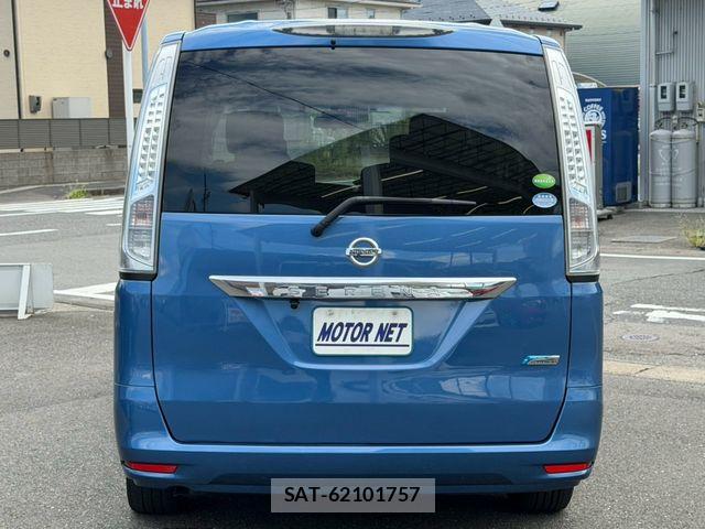 Nissan SERENA 2016-05 8797463-18