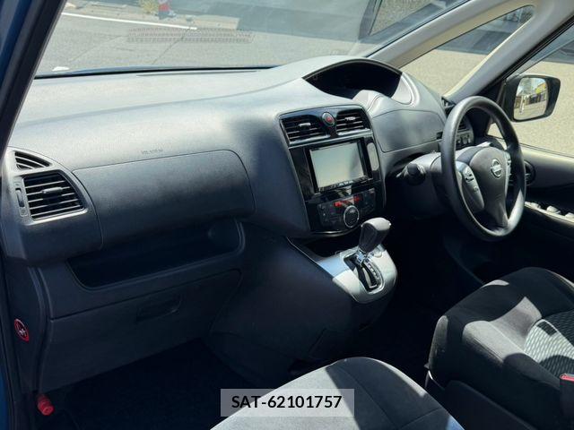 Nissan SERENA 2016-05 8797463-3