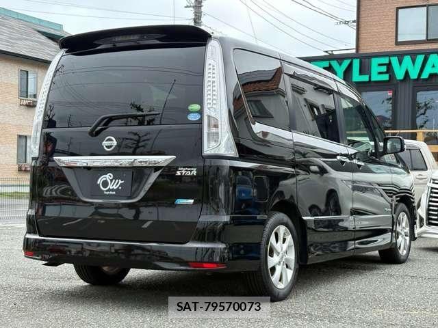 Nissan SERENA 2013-12 8797462-9