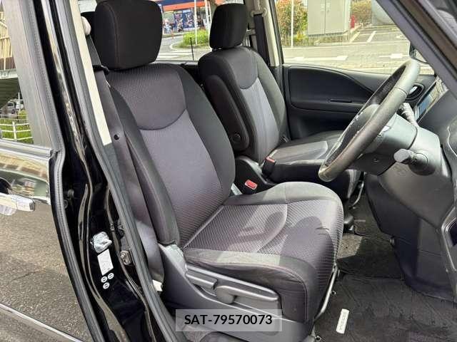 Nissan SERENA 2013-12 8797462-14