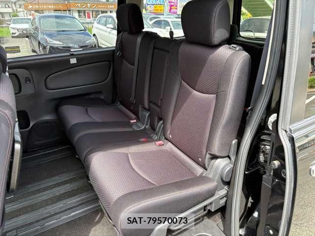 Nissan SERENA 2013-12 8797462-20