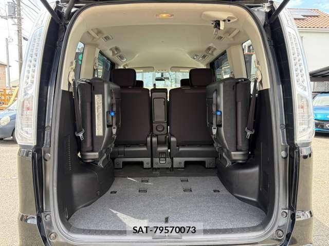 Nissan SERENA 2013-12 8797462-25