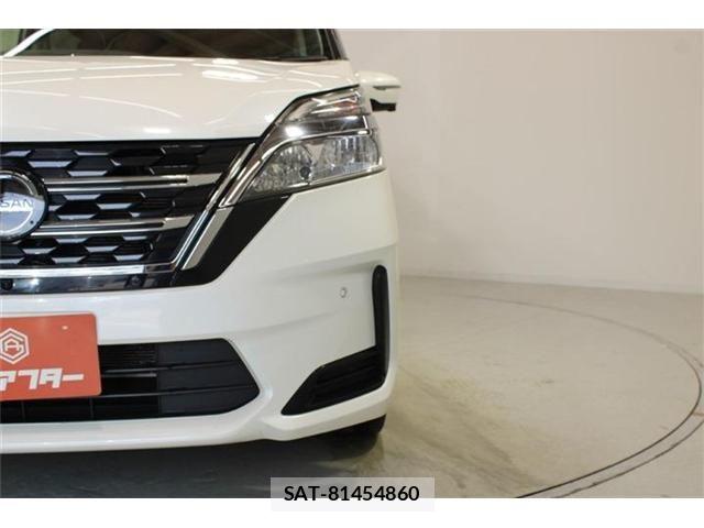 Nissan SERENA 2022-07 8831530-13