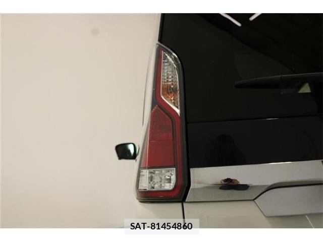 Nissan SERENA 2022-07 8831530-18