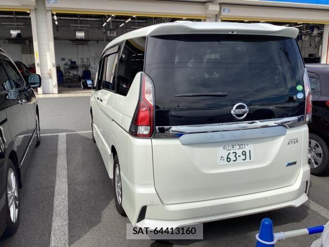 Nissan SERENA 2017-04 8831531-3