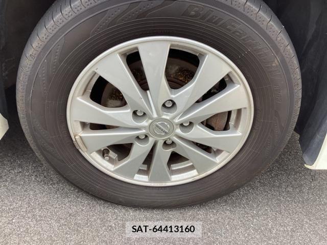 Nissan SERENA 2017-04 8831531-6