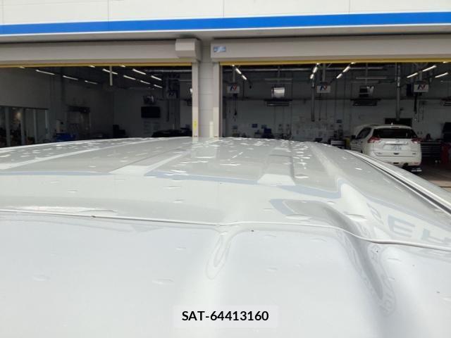 Nissan SERENA 2017-04 8831531-8