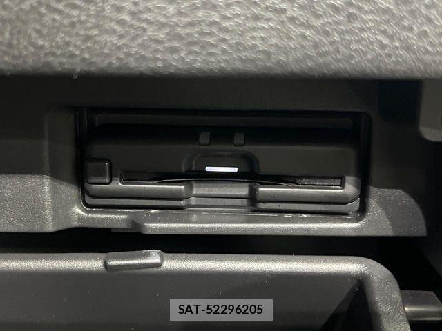 Nissan SERENA 2019-10 8850620-7