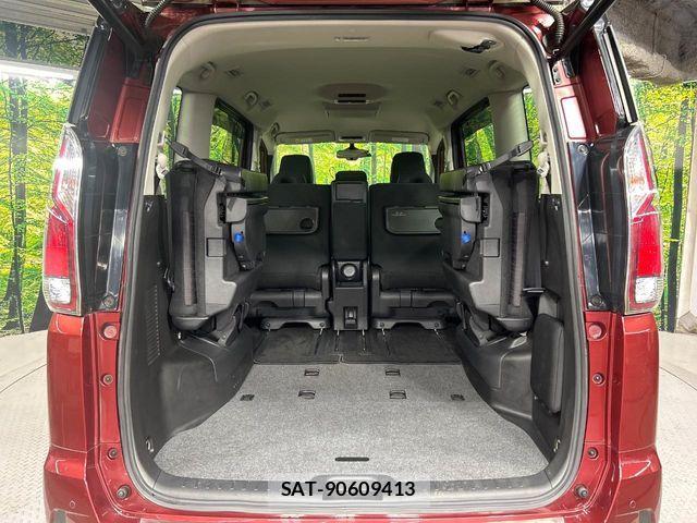Nissan SERENA 2017-08 8850623-13