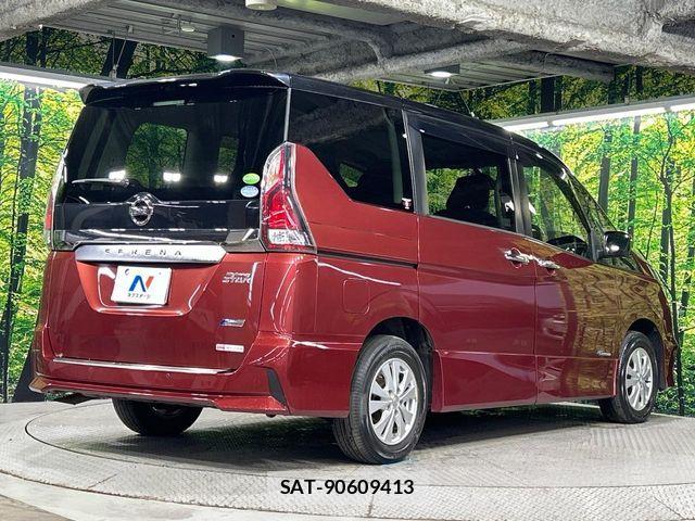Nissan SERENA 2017-08 8850623-19