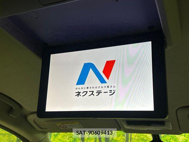 Nissan SERENA 2017-08 8850623-2