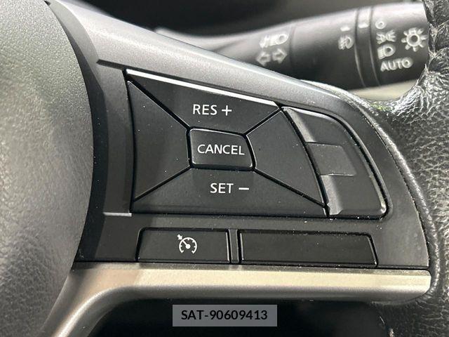 Nissan SERENA 2017-08 8850623-6