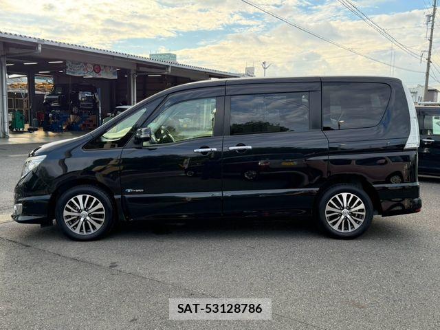 Nissan SERENA 2014-12 8872050-21