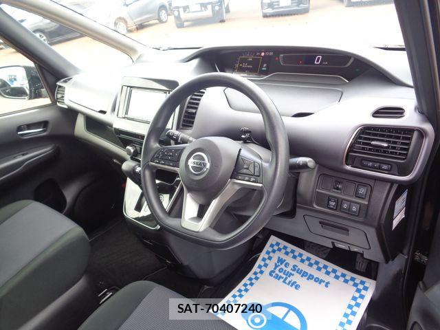Nissan SERENA 2022-09 8882105-1